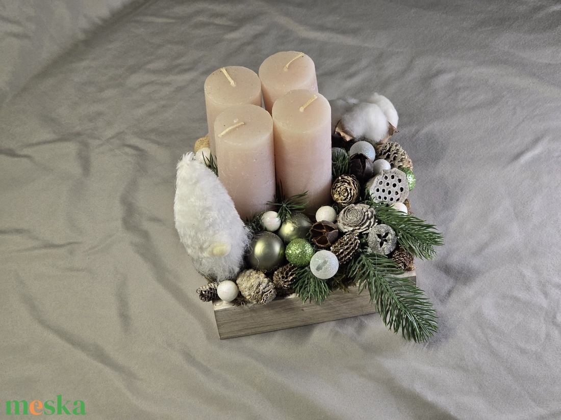 Egyedi Kézműves Adventi Dísz Dobozban  Skandináv Manóval és 4 Rózsaszín Gyertyával - karácsony - adventi díszek - adventi asztaldísz - Meska.hu