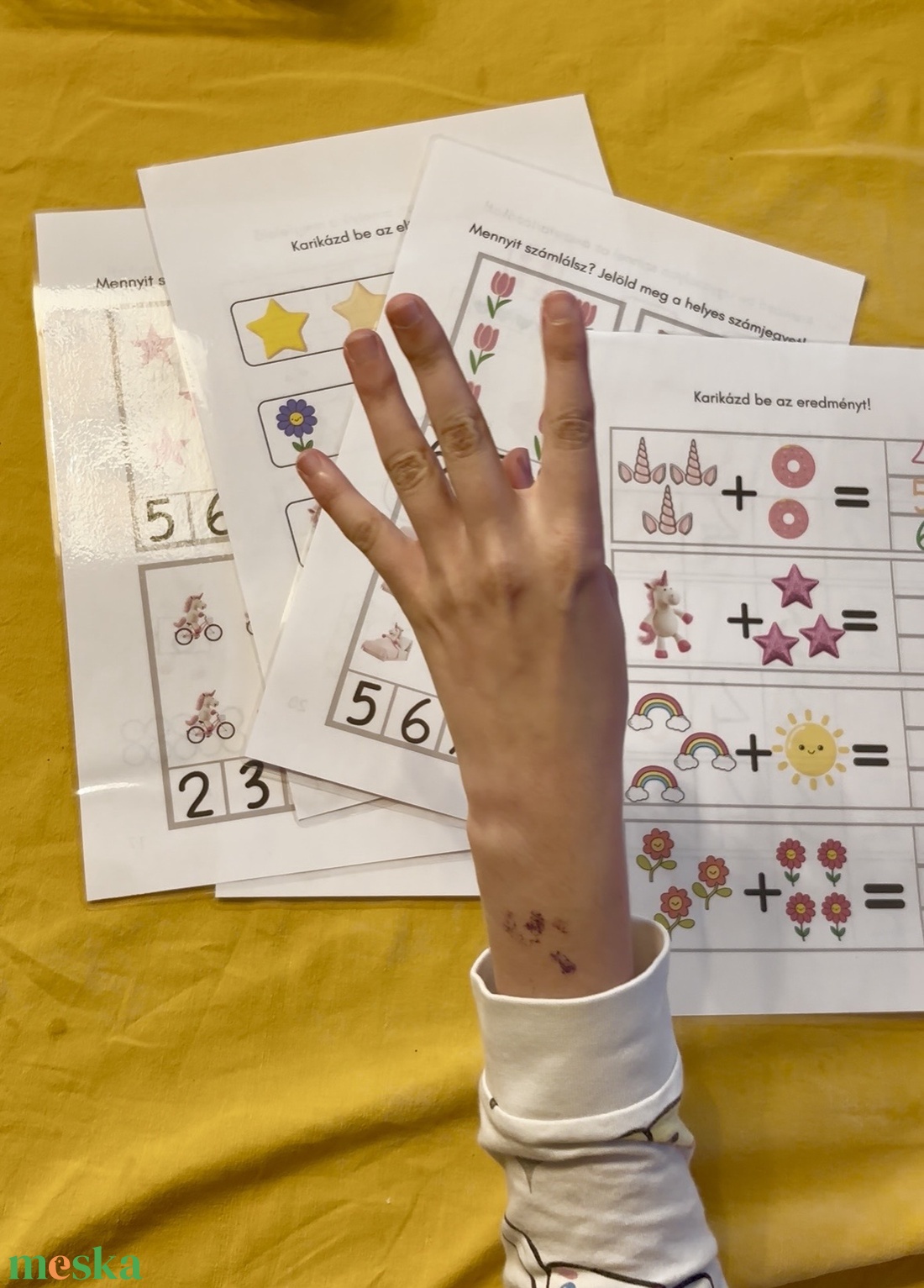 Játékos Fejlesztő Feladatok- személyre szabva - játék & sport - készségfejlesztő és logikai játék - szín és formaválogató játékok - Meska.hu