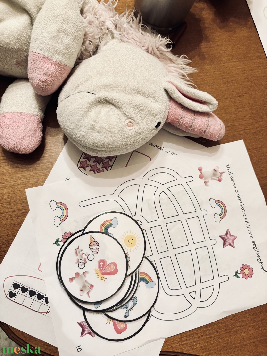 Játékos Fejlesztő Feladatok- személyre szabva - játék & sport - készségfejlesztő és logikai játék - szín és formaválogató játékok - Meska.hu