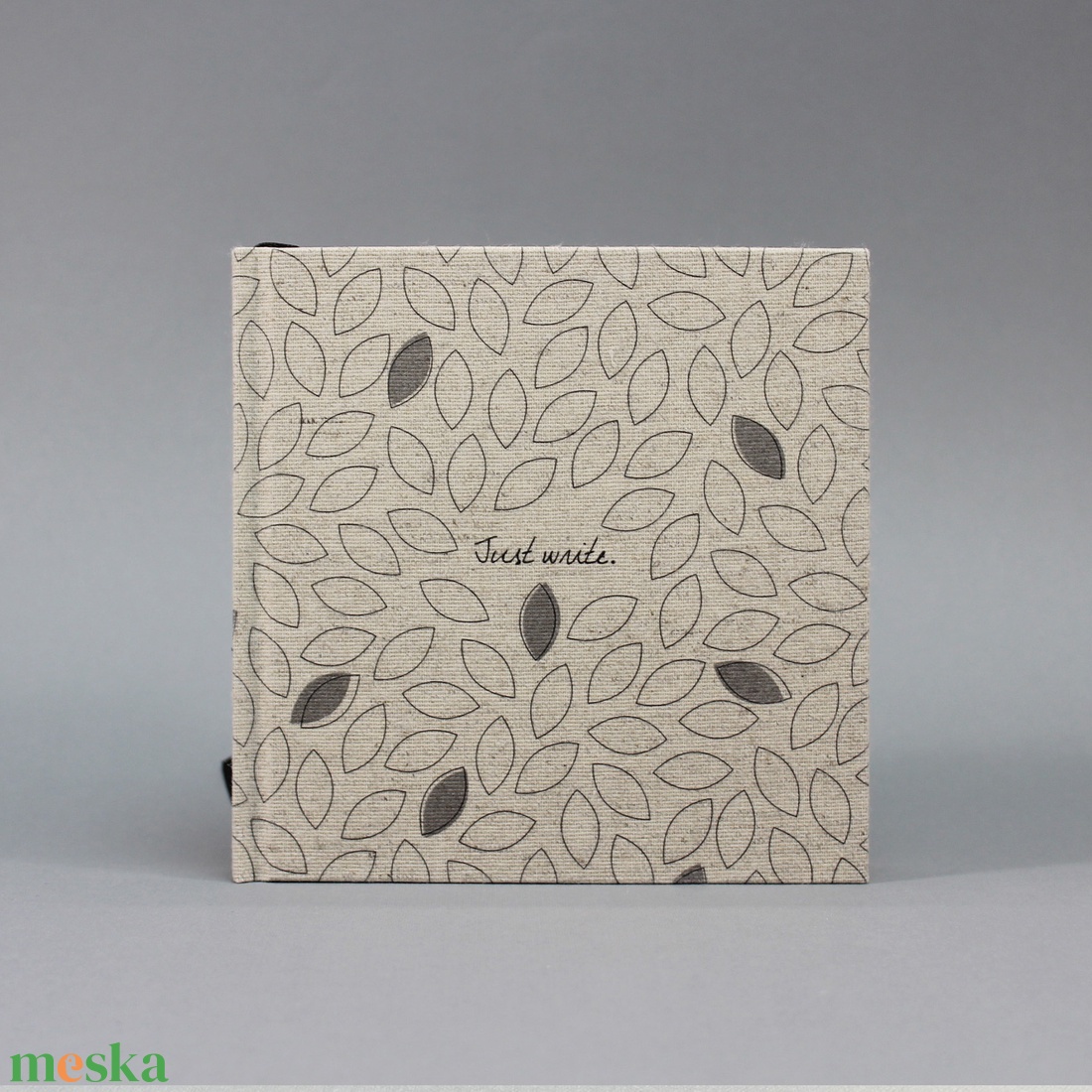 Napló / notesz védőtokkal - natúr vászonkötés - levélmintás - otthon & életmód - papír, írószer - naptár & tervező - Meska.hu Napló / notesz védőtokkal - natúr vászonkötés - levélmintás - otthon & életmód - papír, írószer - naptár & tervező - Meska.hu