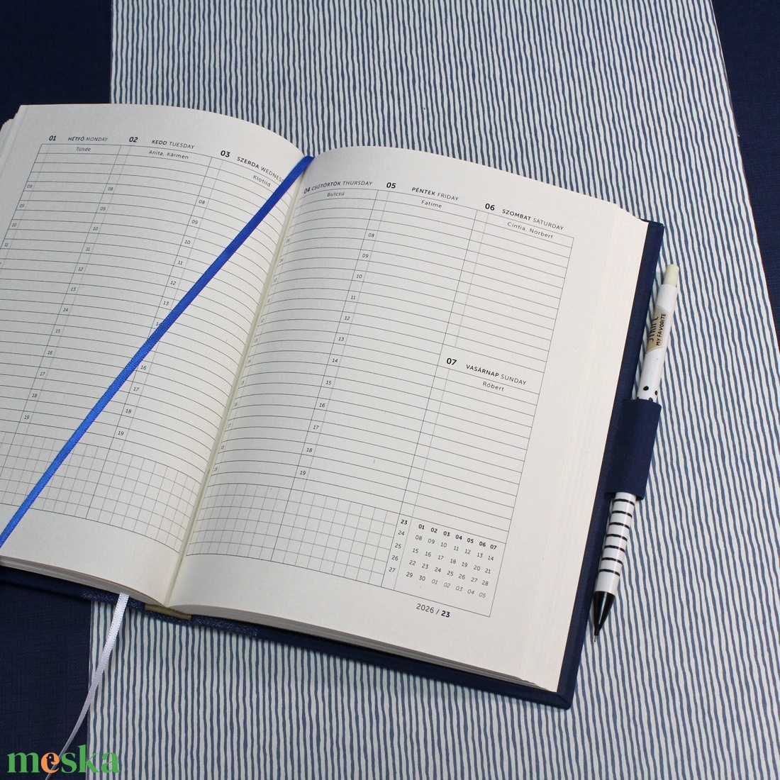 2026 heti tervező / határidőnapló - kék farmer és vászon - pöttyös - matt arany felirattal - otthon & életmód - papír, írószer - naptár & tervező - Meska.hu