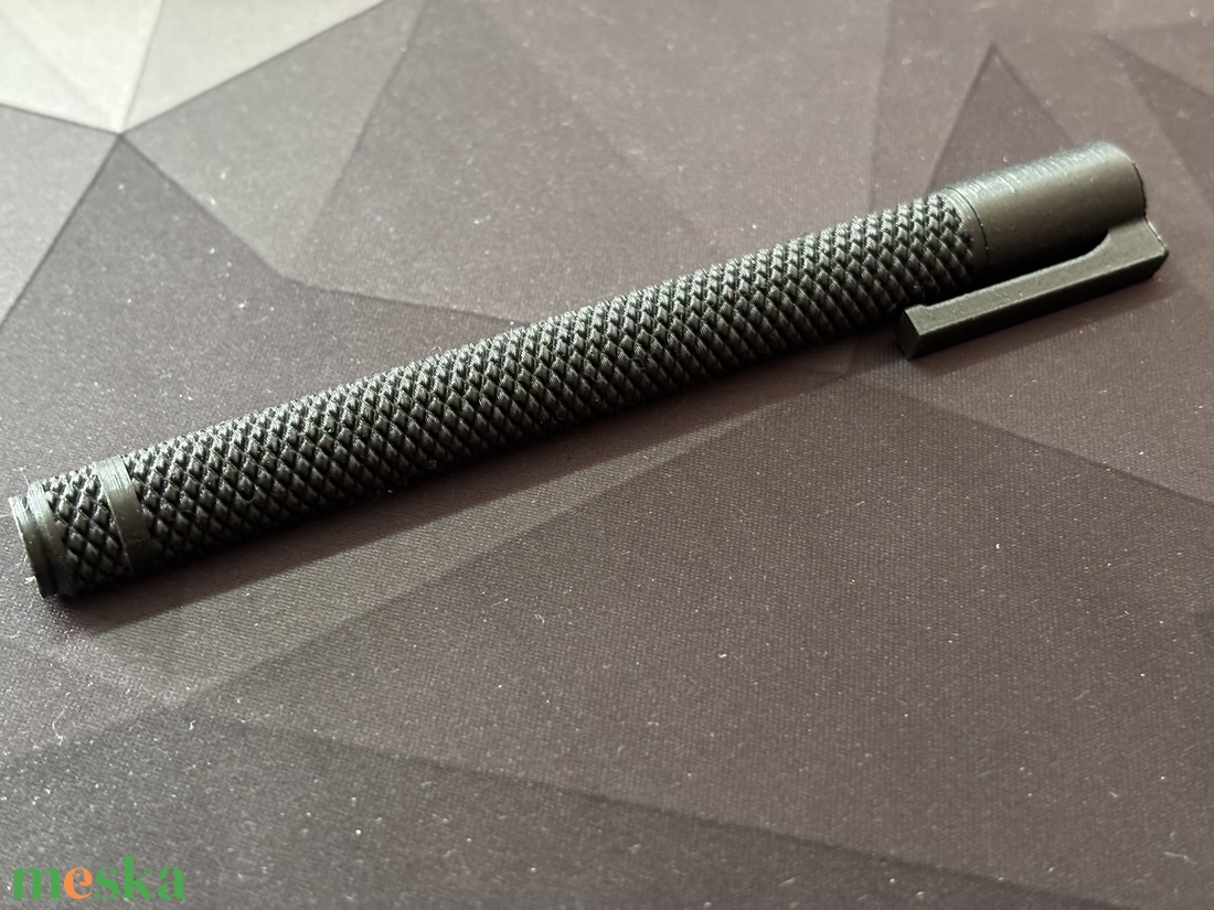 Toll alakú bitfejes csavarhúzó - kellékek & szerszámok - szerszámok, eszközök - egyéb szerszám, eszköz - Meska.hu