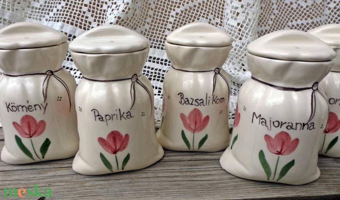 Tulipános kerámia fűszertartó zsák - otthon & életmód - konyhafelszerelés, tálalás - konyhai tárolás - fűszertartó - Meska.hu Tulipános kerámia fűszertartó zsák - otthon & életmód - konyhafelszerelés, tálalás - konyhai tárolás - fűszertartó - Meska.hu