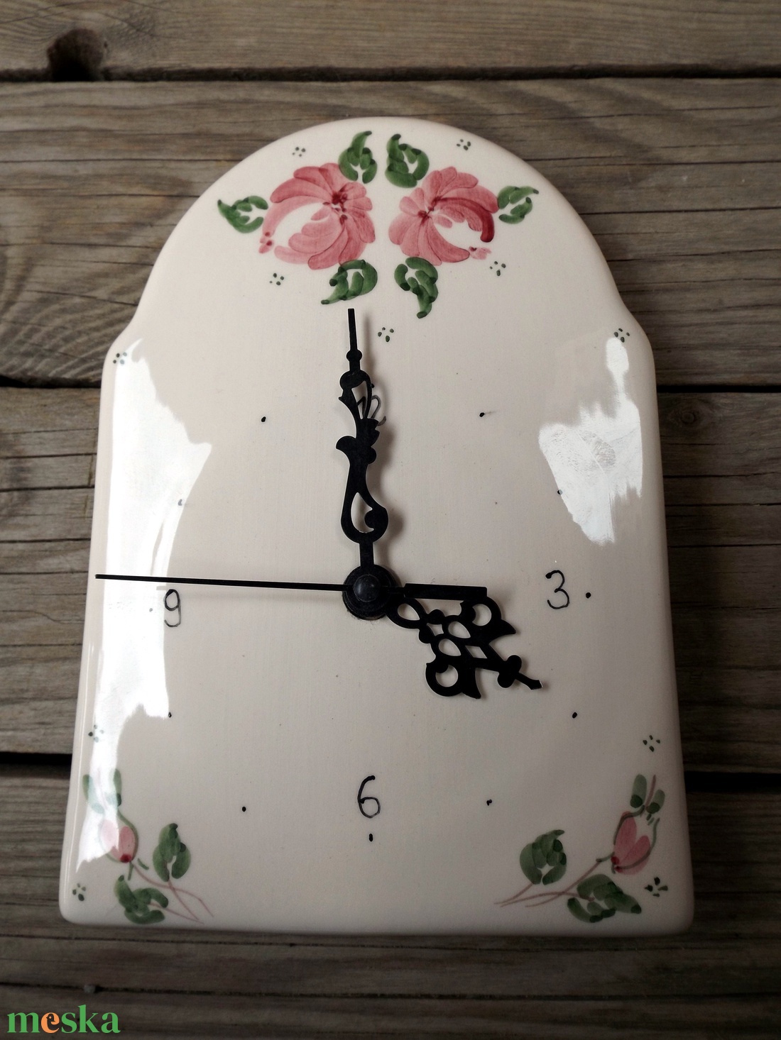Rózsás -csipkés  romantikus kerámia óra - otthon & életmód - dekoráció - Meska.hu