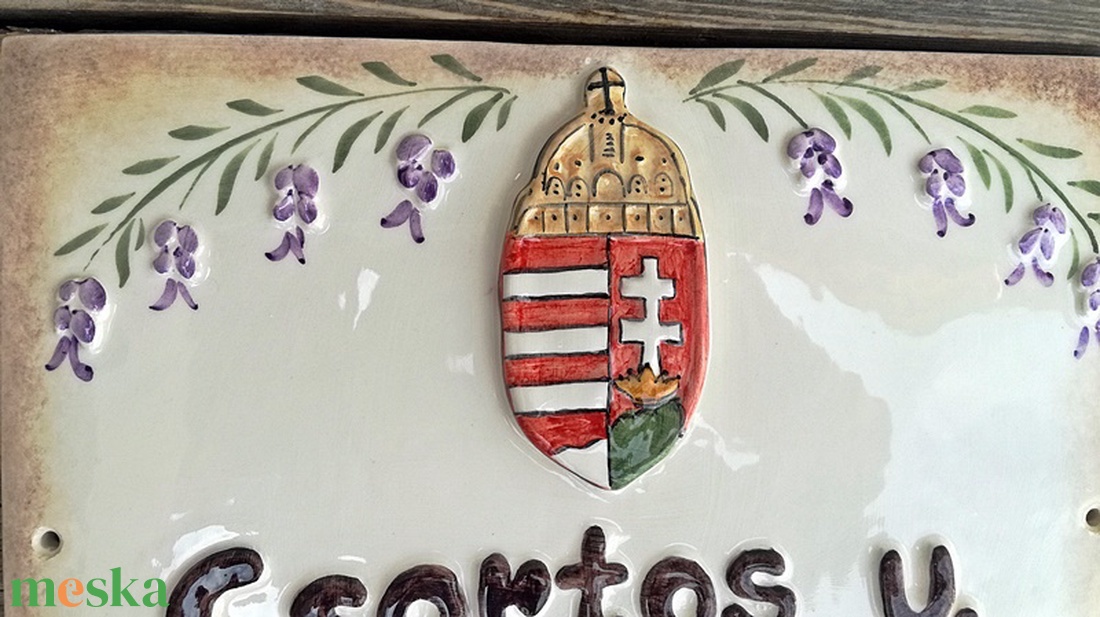 Magyar címeres - levendulás egyedi utcanévtábla - otthon & életmód - ház & kert - házszám - Meska.hu Magyar címeres - levendulás egyedi utcanévtábla - otthon & életmód - ház & kert - házszám - Meska.hu