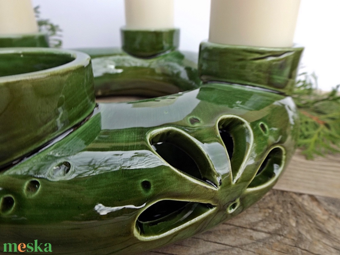 Karácsonyi kerámia  zöld- adventi  koszorú - karácsony - adventi díszek - adventi koszorú - Meska.hu