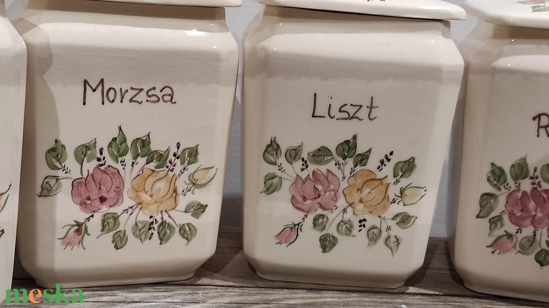 Romantikus kerámia fűszertartó - otthon & életmód - konyhafelszerelés, tálalás - konyhai tárolás - fűszertartó - Meska.hu Romantikus kerámia fűszertartó - otthon & életmód - konyhafelszerelés, tálalás - konyhai tárolás - fűszertartó - Meska.hu