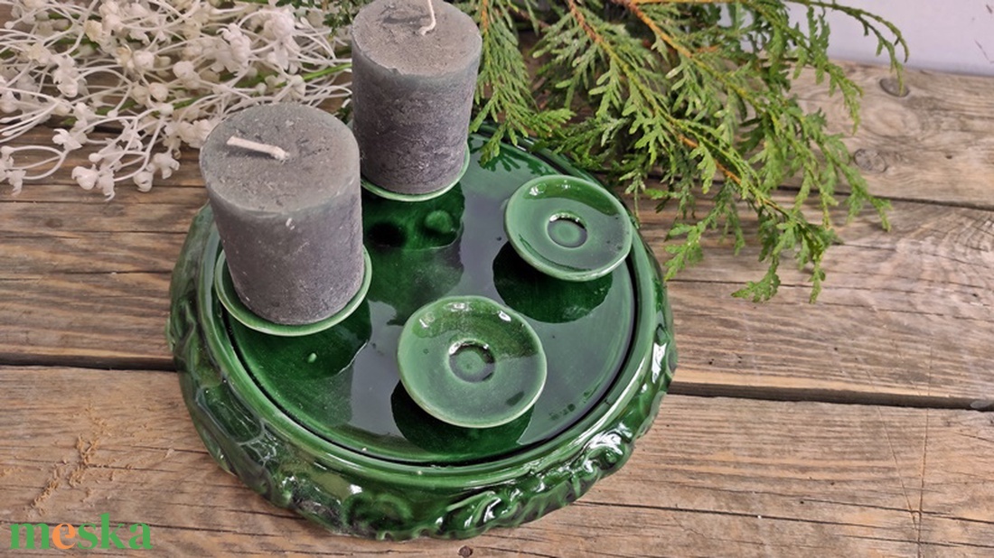 A  hagyomány és a zöld tisztelőinek- kerámia adventi koszorú - karácsony - adventi díszek - adventi koszorú - Meska.hu