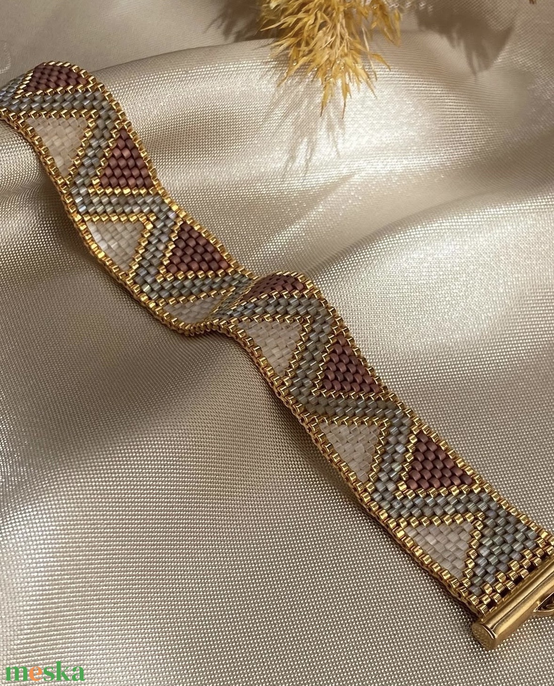 Geometrikus Silk satin karkötő - ékszer - karkötő - gyöngyös karkötő - Meska.hu Geometrikus Silk satin karkötő - ékszer - karkötő - gyöngyös karkötő - Meska.hu