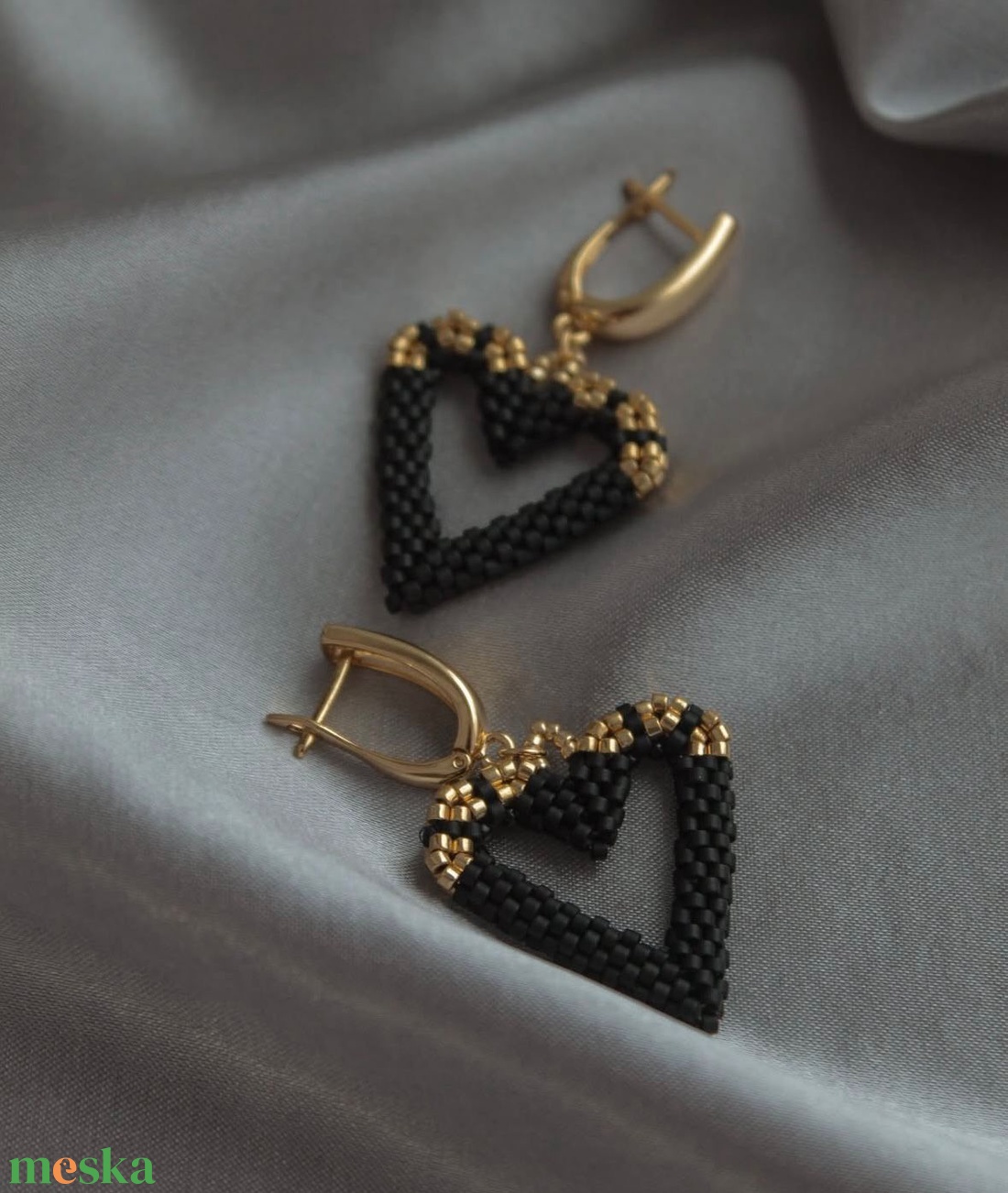 Fekete szív fülbevaló - ékszer - fülbevaló - karika fülbevaló - Meska.hu