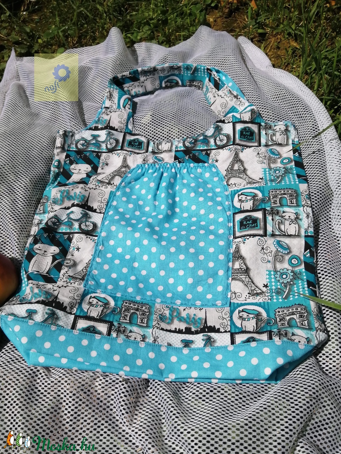 Nusi Bag - Egyedi pamutvászon táska - Kék párizsi cicás / kék alapon fehér pöttyös minta variációval - táska & tok - kézitáska & válltáska - Meska.hu