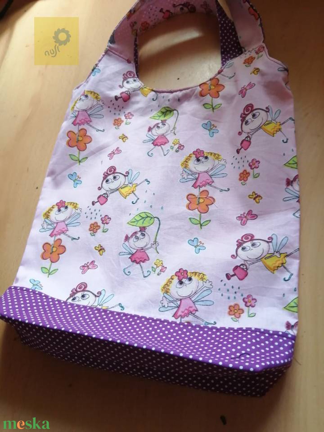 Akciós Nusi Bag - Egyedi pamutvászon táska, zsinórral - Rózsaszín tündérkés lila pöttyös mintával - táska & tok - kézitáska & válltáska - kézitáska - Meska.hu Akciós Nusi Bag - Egyedi pamutvászon táska, zsinórral - Rózsaszín tündérkés lila pöttyös mintával - táska & tok - kézitáska & válltáska - kézitáska - Meska.hu