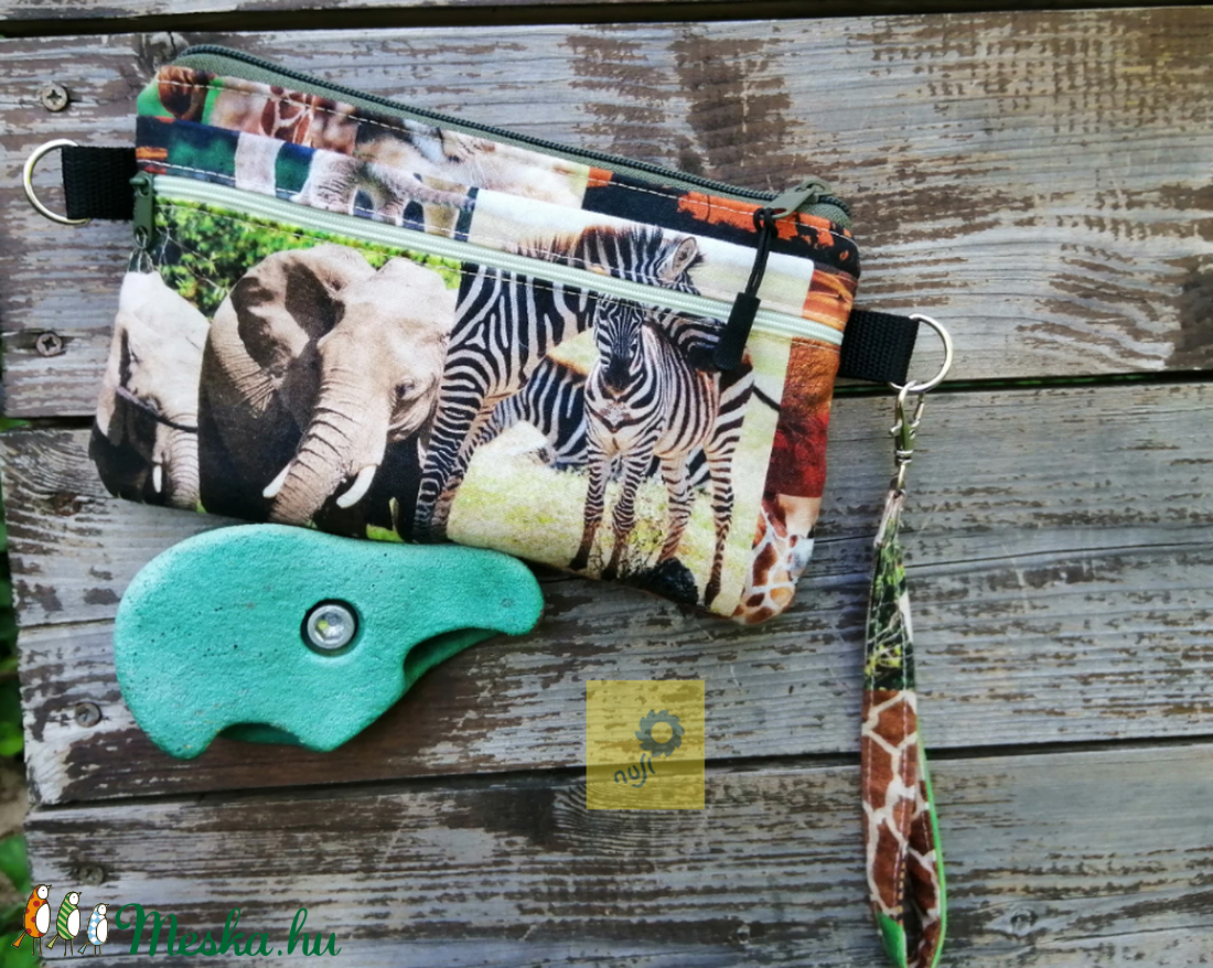 Szafari állatok mintás textil kézitáska, csuklótáska, pénztárca  - táska & tok - kézitáska & válltáska - Meska.hu