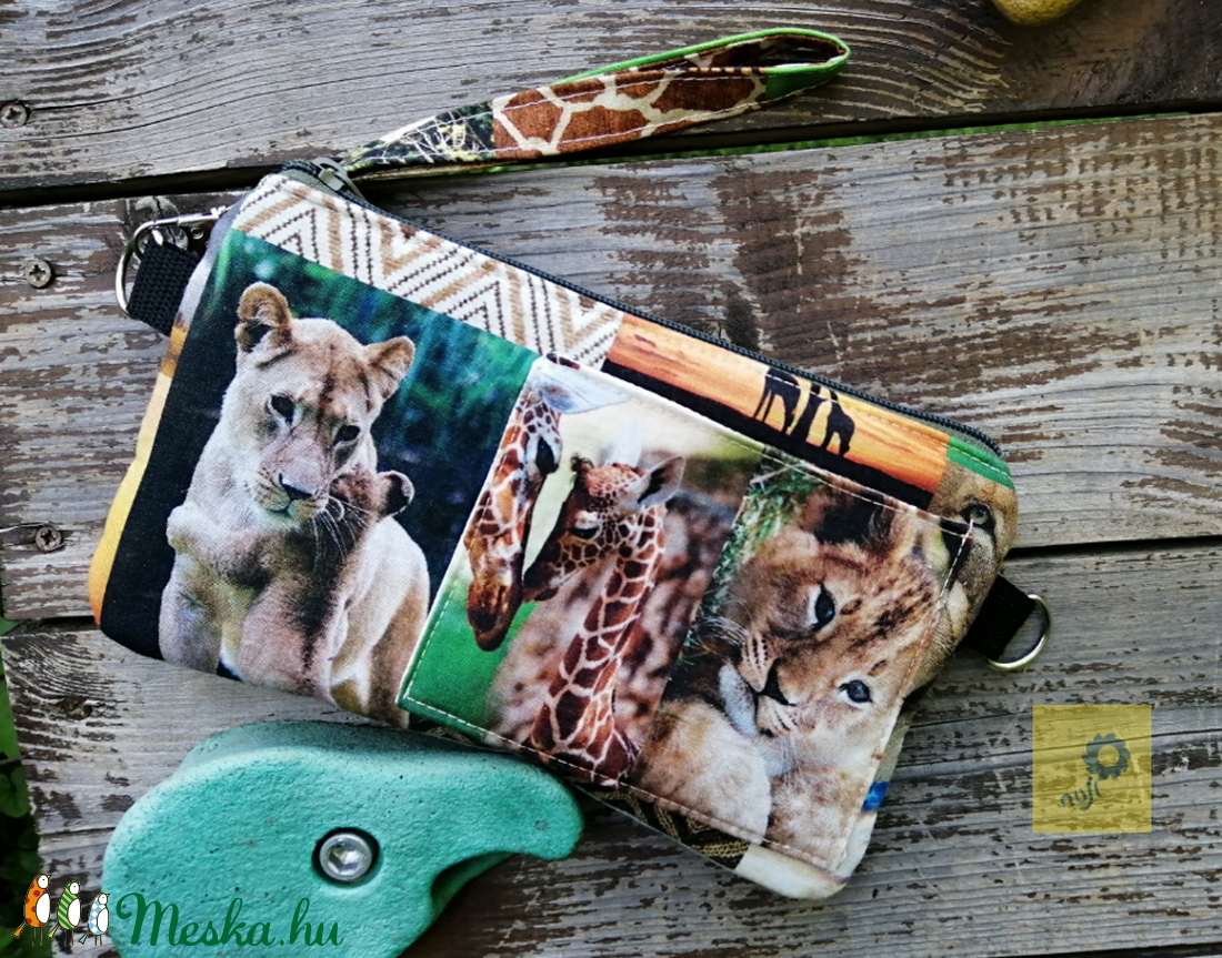 Szafari állatok mintás textil kézitáska, csuklótáska, pénztárca  - táska & tok - kézitáska & válltáska - Meska.hu