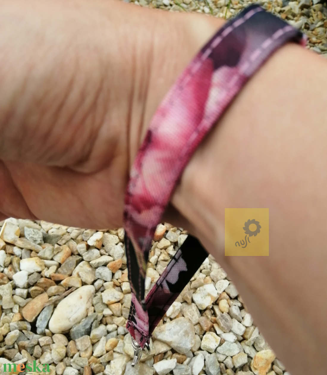 Csuklópánt kézitáskához - rózsaszín rózsás vízlepergető anyagból - táska & tok - táskapánt & alkatrész - Meska.hu