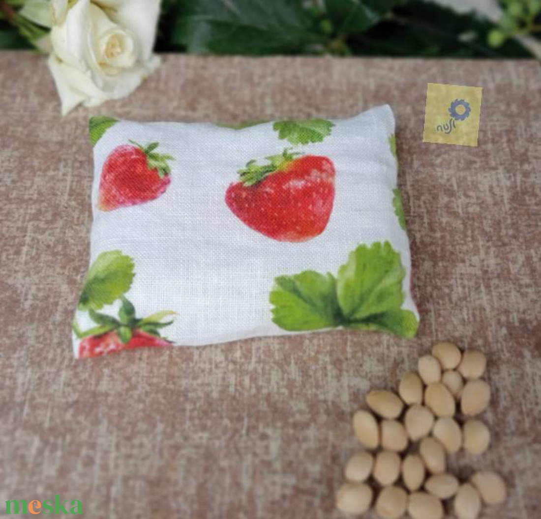 Meggymag párnácska eper mintás prémium lenvászon huzatban  - otthon & életmód - lakástextil - párna & párnahuzat - Meska.hu
