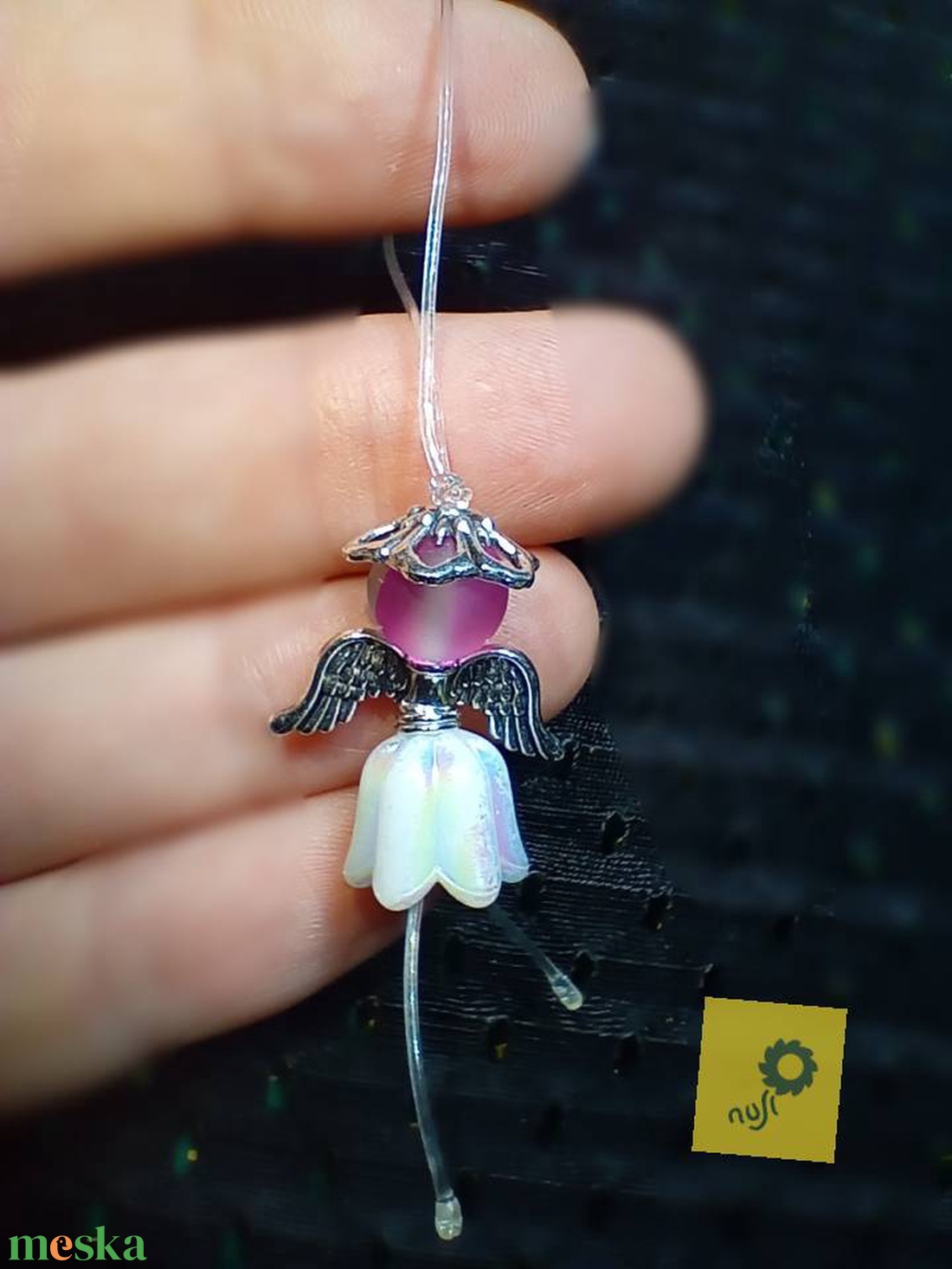 Angyalka fityegő pink hologram hatású szintetikus holdkő ásványgyönggyel - táska & tok - kulcstartó & táskadísz - táskadísz - Meska.hu Angyalka fityegő pink hologram hatású szintetikus holdkő ásványgyönggyel - táska & tok - kulcstartó & táskadísz - táskadísz - Meska.hu
