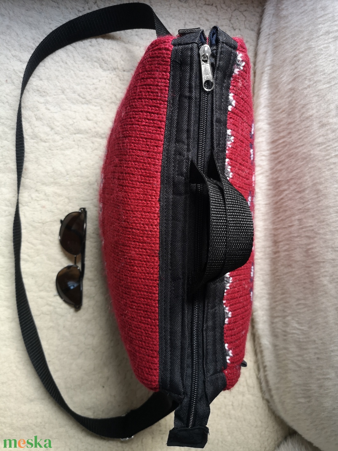 Átvethető táska Kötött anyagból - táska & tok - kézitáska & válltáska - vállon átvethető táska - Meska.hu