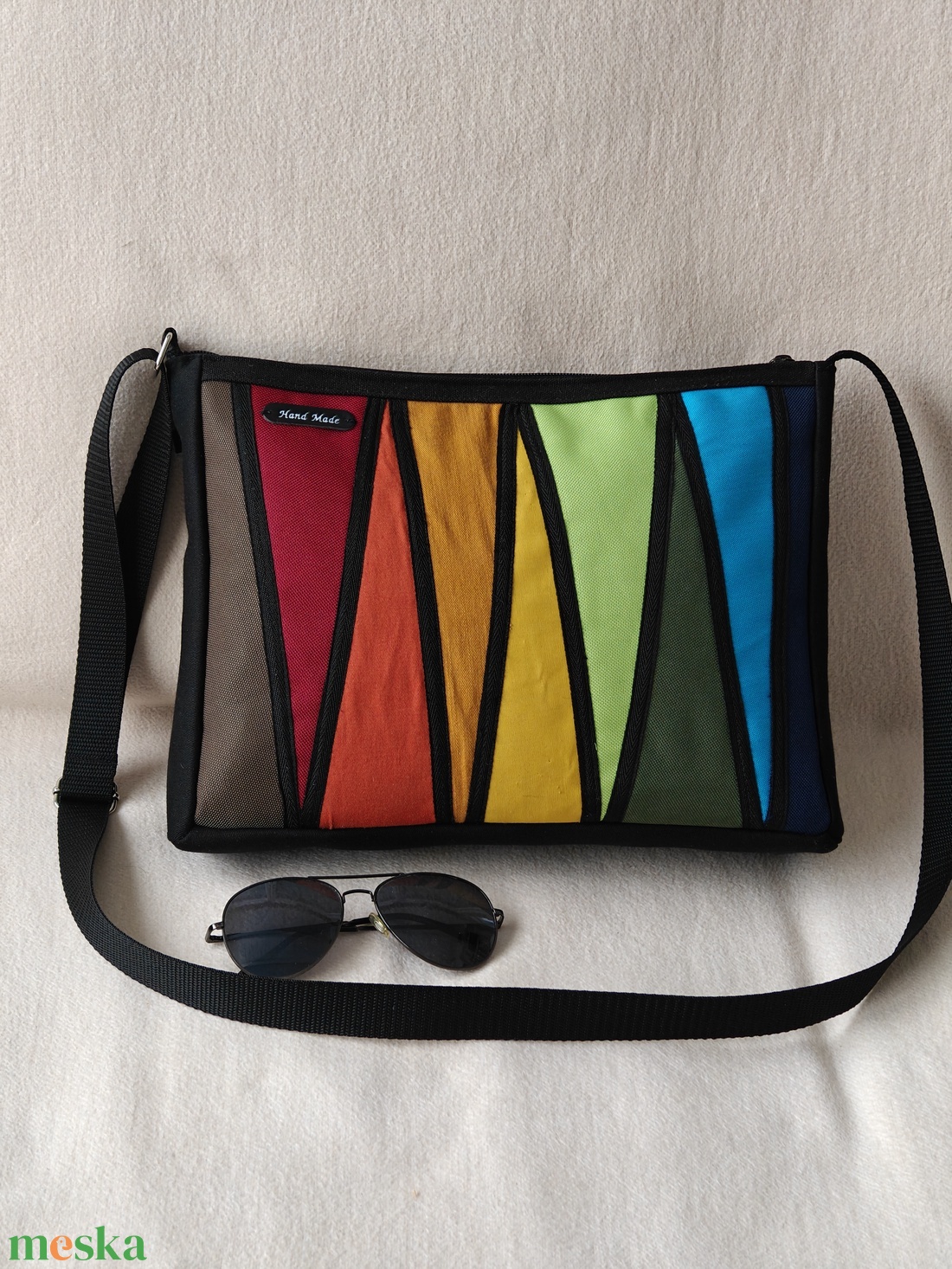 Vidám csíkoska - táska & tok - kézitáska & válltáska - vállon átvethető táska - Meska.hu