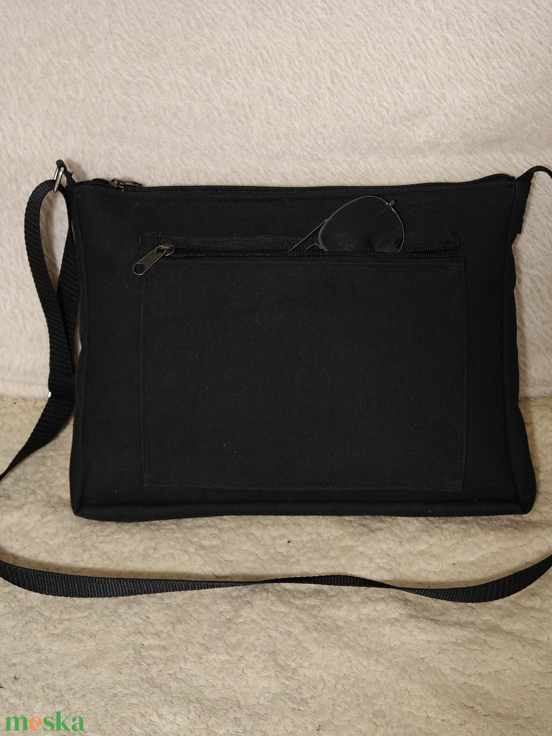 Vidám csíkoska - táska & tok - kézitáska & válltáska - vállon átvethető táska - Meska.hu