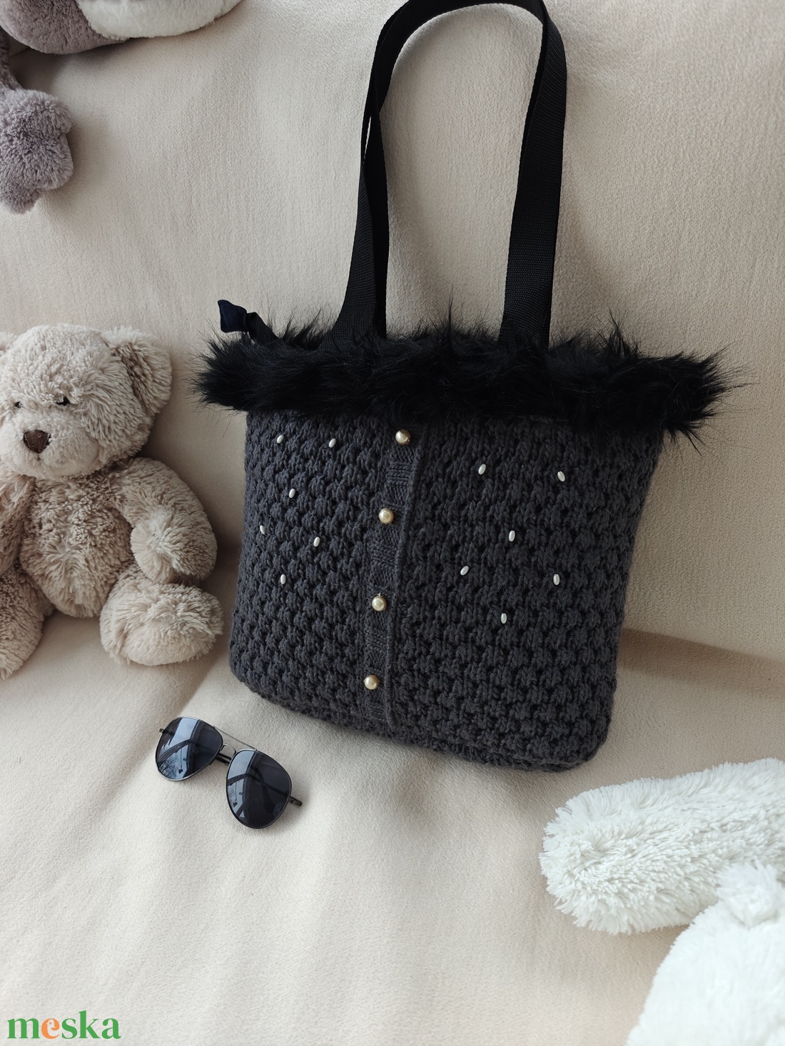 Sötétszürke gyöngyös szőrmés  - táska & tok - kézitáska & válltáska - nagy pakolós táska - Meska.hu