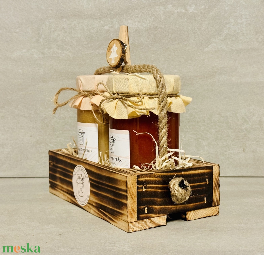 Nussy Kamrája -  Ajándék Fa ládika házi lekvárjainkkal  - RENDELÉSRE - élelmiszer - lekvár - Meska.hu
