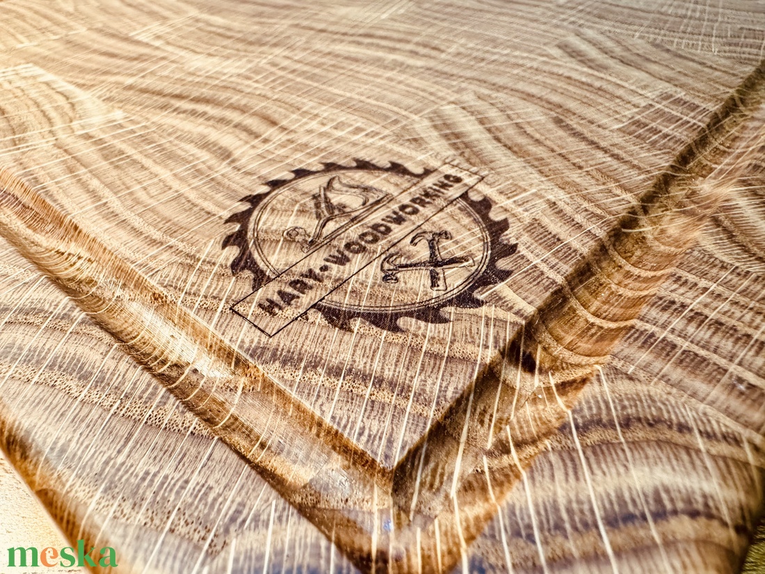 Tölgyfa bütüs vágódeszka - otthon & életmód - konyhafelszerelés, tálalás - sütés, főzés - vágódeszka - Meska.hu