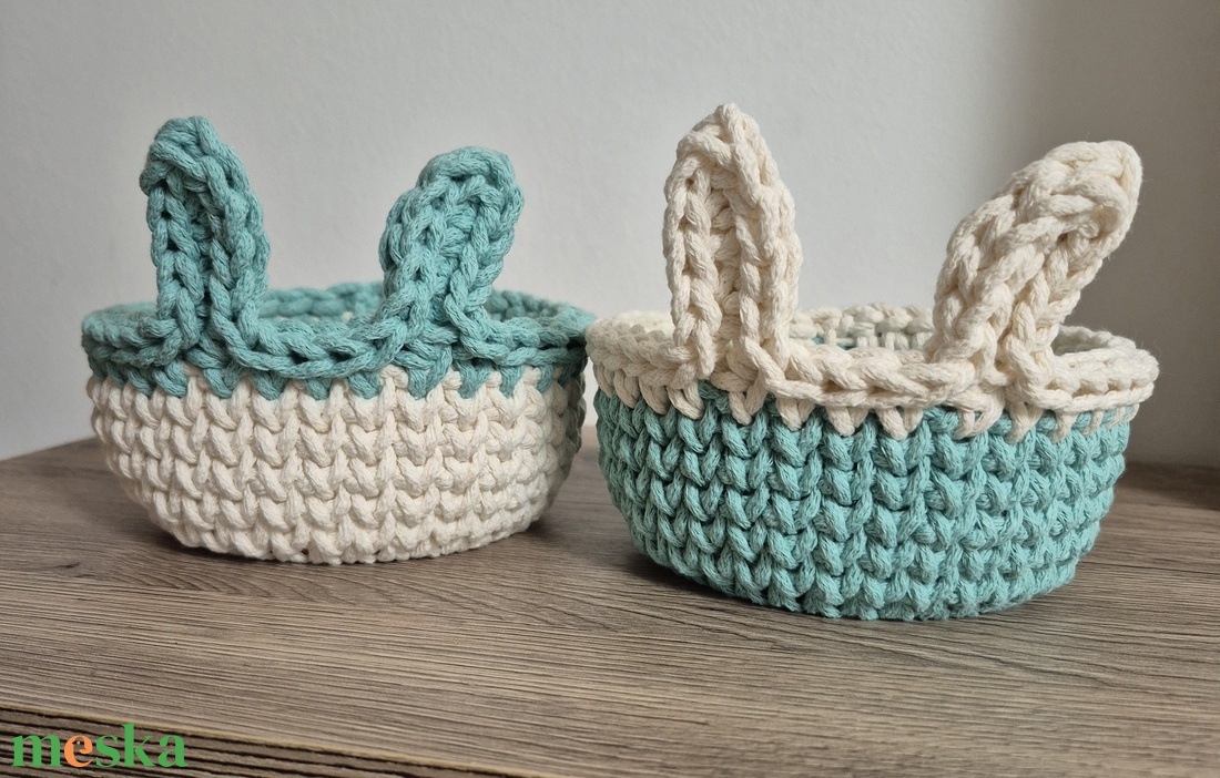 Nyuszifüles kosarak - ünnepi díszek, dekorációk - húsvéti díszek és dekorációk - húsvéti asztaldíszek - Meska.hu