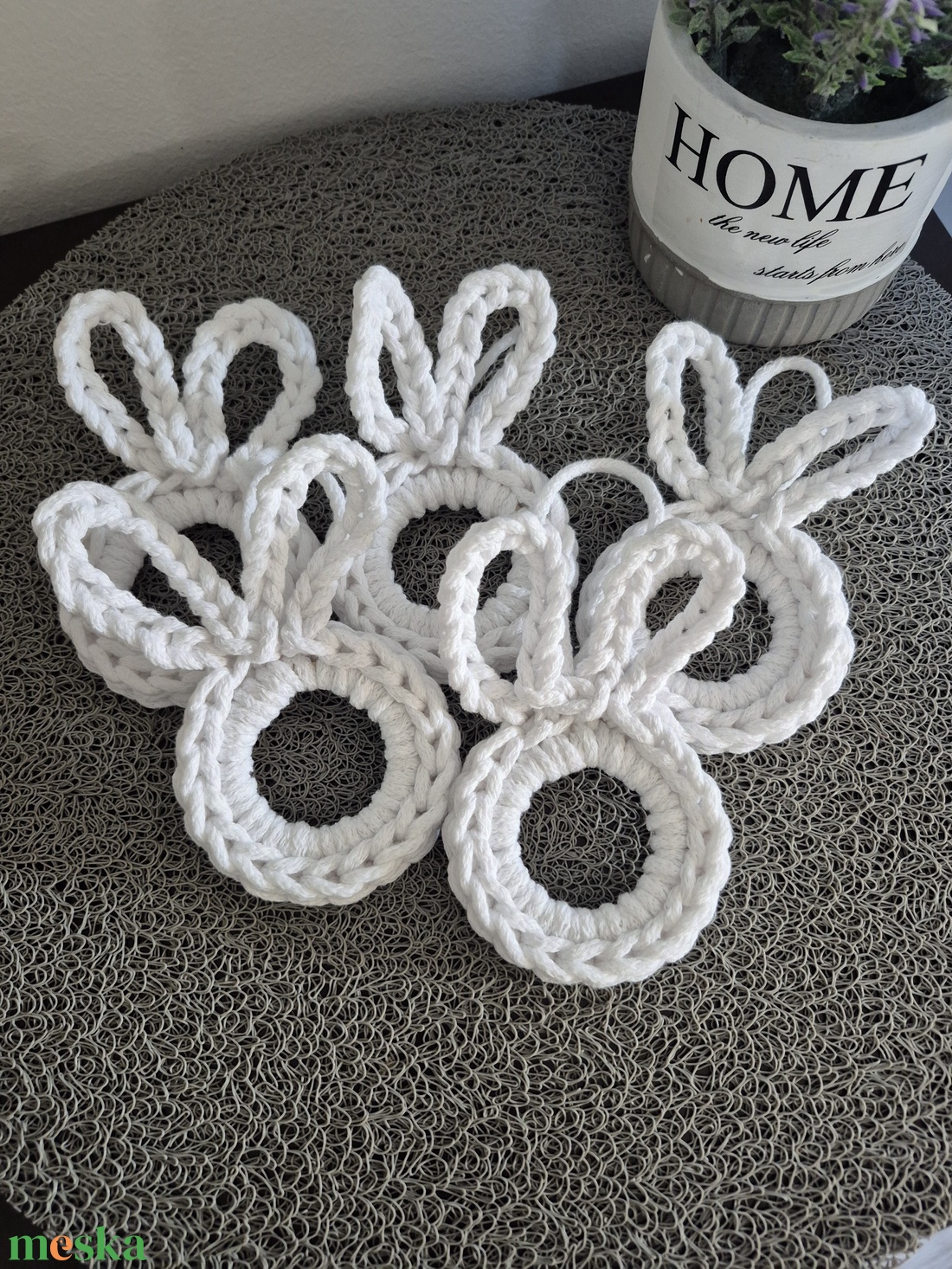 Felakasztható nyuszi dísz - ünnepi díszek, dekorációk - húsvéti díszek és dekorációk - húsvéti tojásfadíszek - Meska.hu