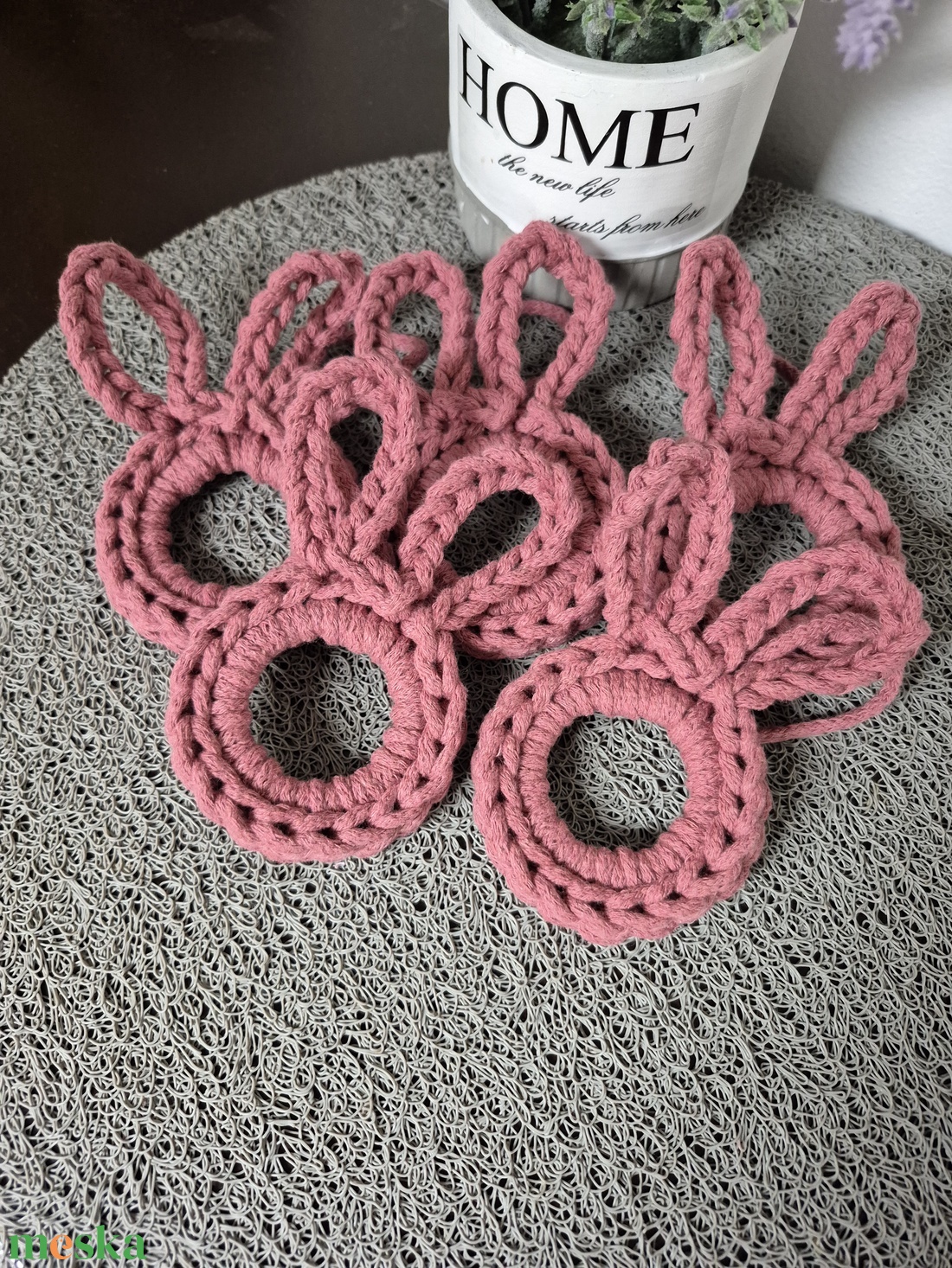 Felakasztható nyuszi dísz - ünnepi díszek, dekorációk - húsvéti díszek és dekorációk - húsvéti tojásfadíszek - Meska.hu