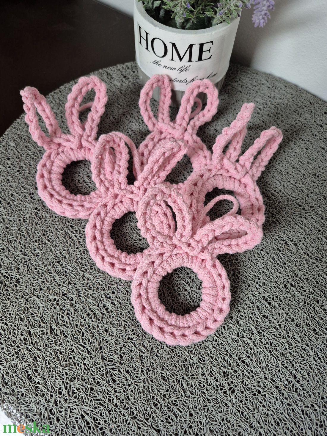 Felakasztható nyuszi dísz - ünnepi díszek, dekorációk - húsvéti díszek és dekorációk - húsvéti tojásfadíszek - Meska.hu