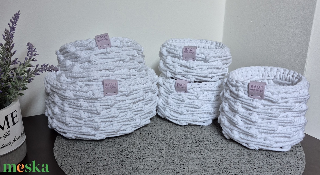 Horgolt fészekkosarak - otthon & életmód - dekoráció - asztal és polc dekoráció - asztaldísz - Meska.hu