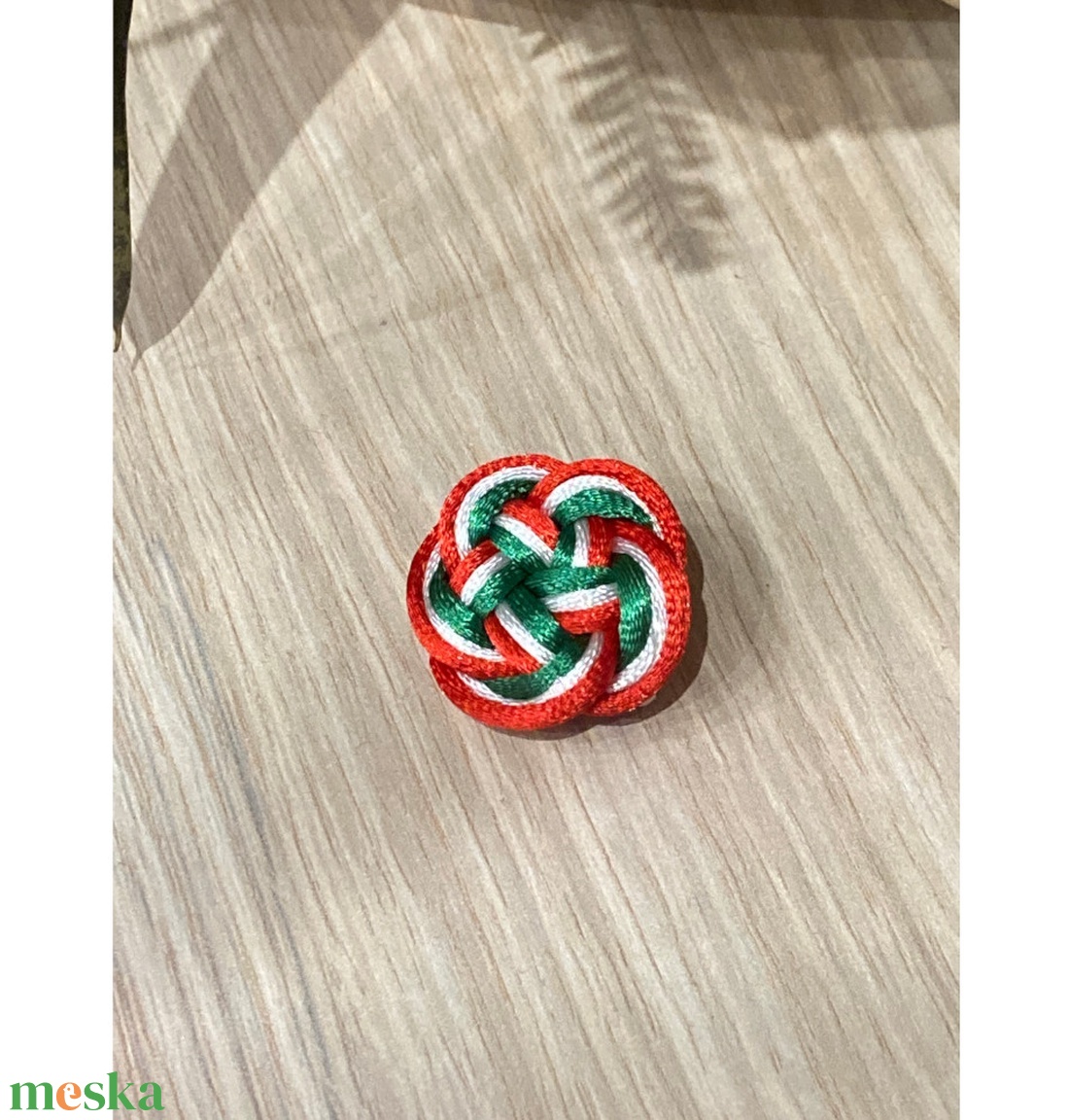 Kokárda - ékszer - kitűző és bross - kitűző - Meska.hu Kokárda - ékszer - kitűző és bross - kitűző - Meska.hu