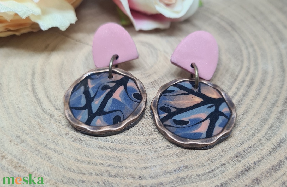 Kaleidoszkóp hatású kerek süthető gyurma fülbevaló, bronz, narancs, szürke és fekete színek, egyedi - ékszer - fülbevaló - lógós kerek fülbevaló - Meska.hu Kaleidoszkóp hatású kerek süthető gyurma fülbevaló, bronz, narancs, szürke és fekete színek, egyedi - ékszer - fülbevaló - lógós kerek fülbevaló - Meska.hu