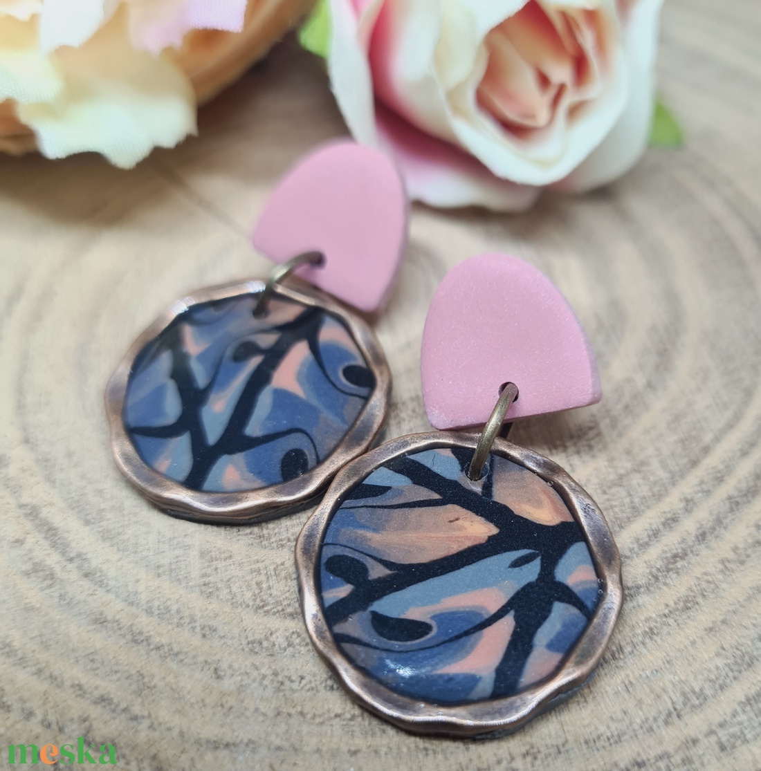 Kaleidoszkóp hatású kerek süthető gyurma fülbevaló, bronz, narancs, szürke és fekete színek, egyedi - ékszer - fülbevaló - lógós kerek fülbevaló - Meska.hu Kaleidoszkóp hatású kerek süthető gyurma fülbevaló, bronz, narancs, szürke és fekete színek, egyedi - ékszer - fülbevaló - lógós kerek fülbevaló - Meska.hu