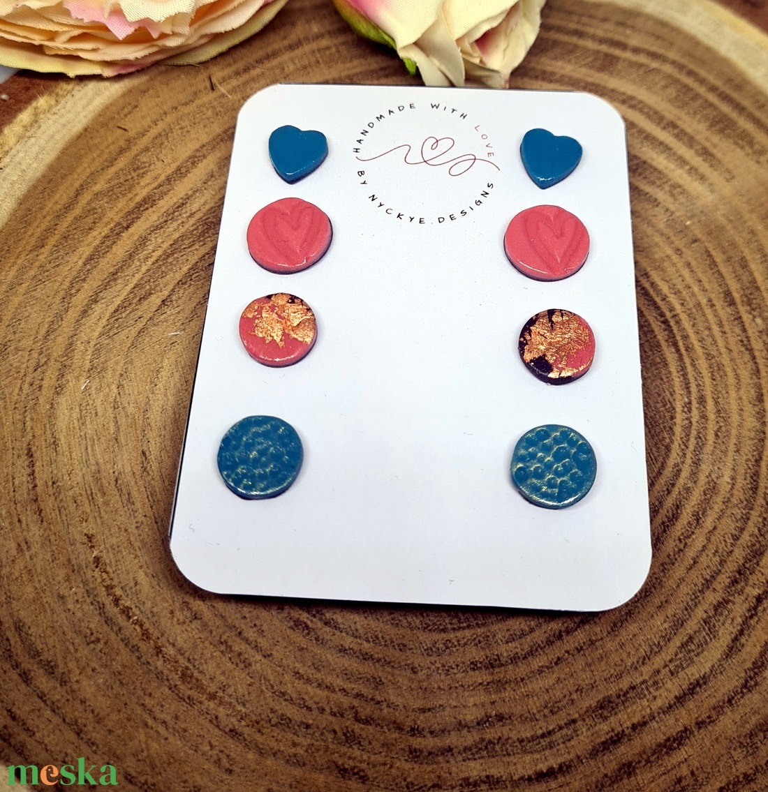 Türkiz, barack, arany, barna szívecske mintás mini gyurma, polymer clay fülbevalók. Pötty fülbevaló szett.  - ékszer - fülbevaló - pötty fülbevaló - Meska.hu