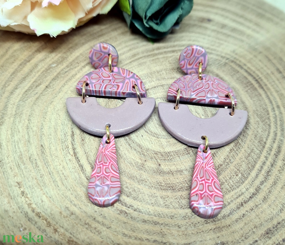 Hosszú lógós, retro mintás, süthető gyurma fülbevaló, taupe, szürke, púder, narancs, piros színekben, polymer clay. - ékszer - fülbevaló - lógós kerek fülbevaló - Meska.hu Hosszú lógós, retro mintás, süthető gyurma fülbevaló, taupe, szürke, púder, narancs, piros színekben, polymer clay. - ékszer - fülbevaló - lógós kerek fülbevaló - Meska.hu