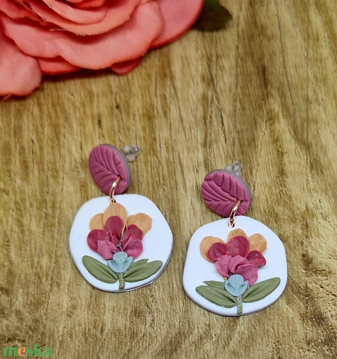 Virágmintás, pink, fehér, zöld kerek lógós süthető gyurma fülbevaló. Polymer clay. Ajándék nőknek, lányoknak. - ékszer - fülbevaló - lógó fülbevaló - Meska.hu Virágmintás, pink, fehér, zöld kerek lógós süthető gyurma fülbevaló. Polymer clay. Ajándék nőknek, lányoknak. - ékszer - fülbevaló - lógó fülbevaló - Meska.hu