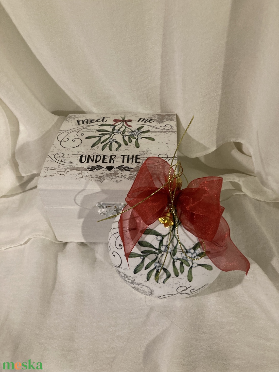 Fagyöngy karácsonyi gömb - karácsony - karácsonyi lakásdekoráció - karácsonyi lakásdíszek - Meska.hu