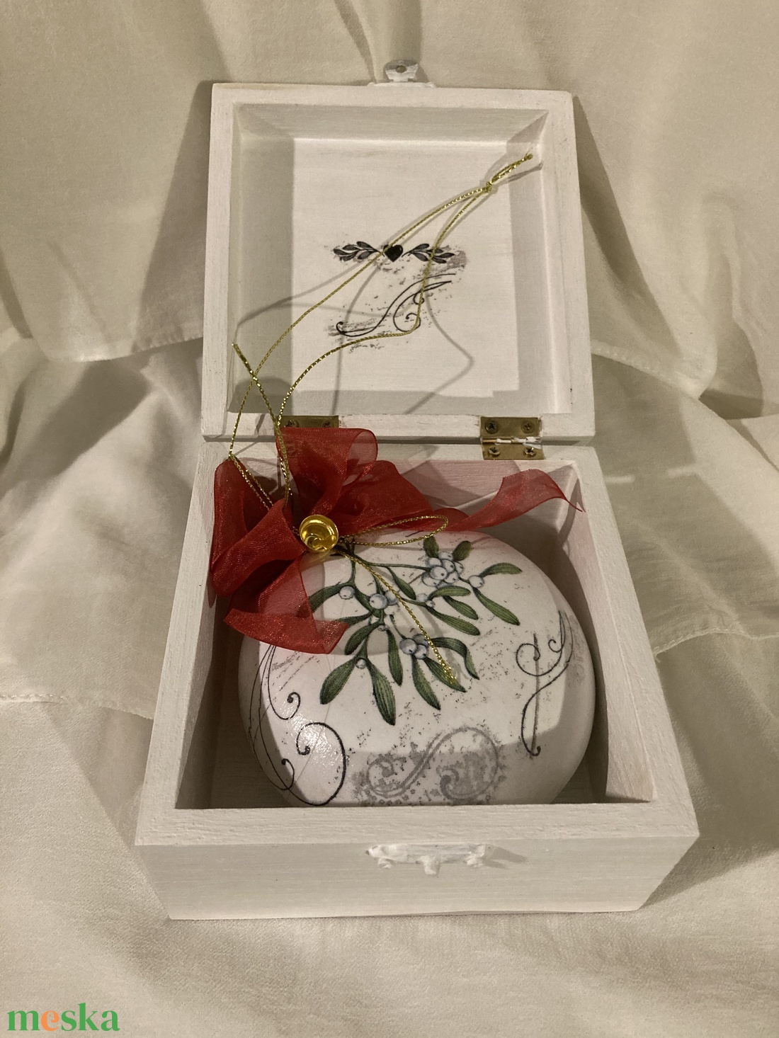 Fagyöngy karácsonyi gömb - karácsony - karácsonyi lakásdekoráció - karácsonyi lakásdíszek - Meska.hu