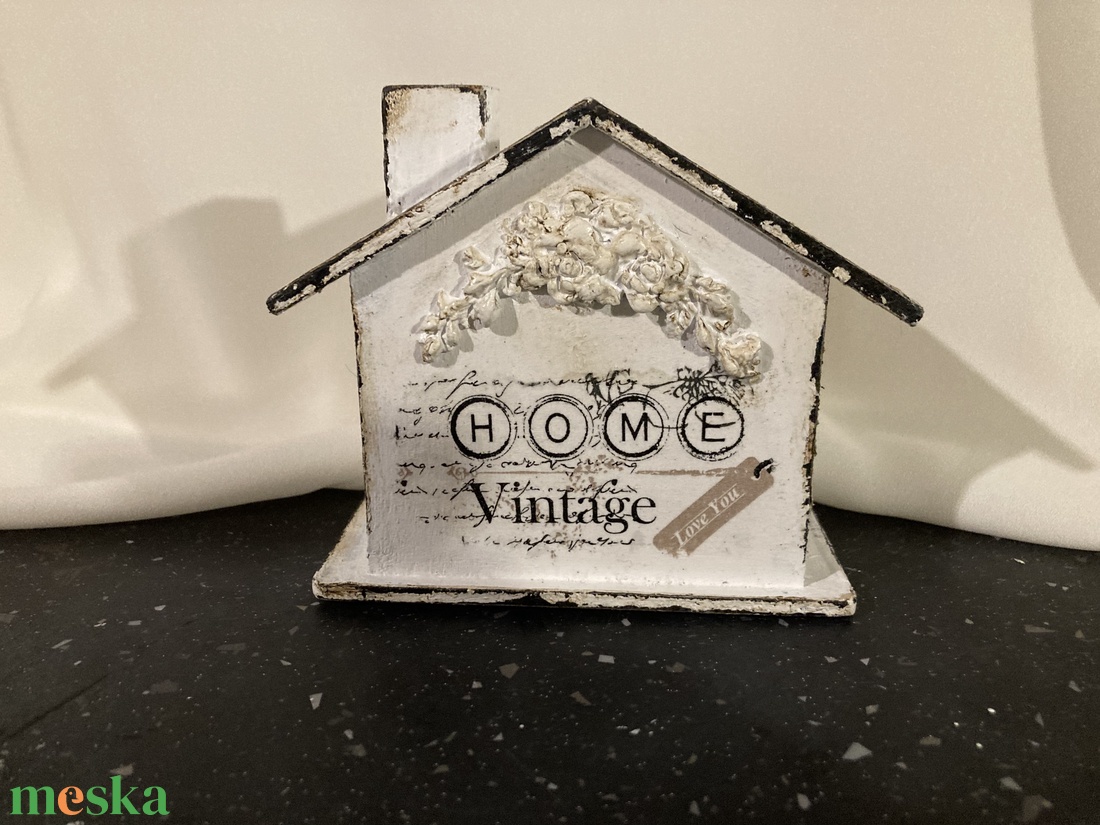 Vintage persely ici-pici :) - otthon & életmód - dekoráció - asztal és polc dekoráció - asztaldísz - Meska.hu Vintage persely ici-pici :) - otthon & életmód - dekoráció - asztal és polc dekoráció - asztaldísz - Meska.hu