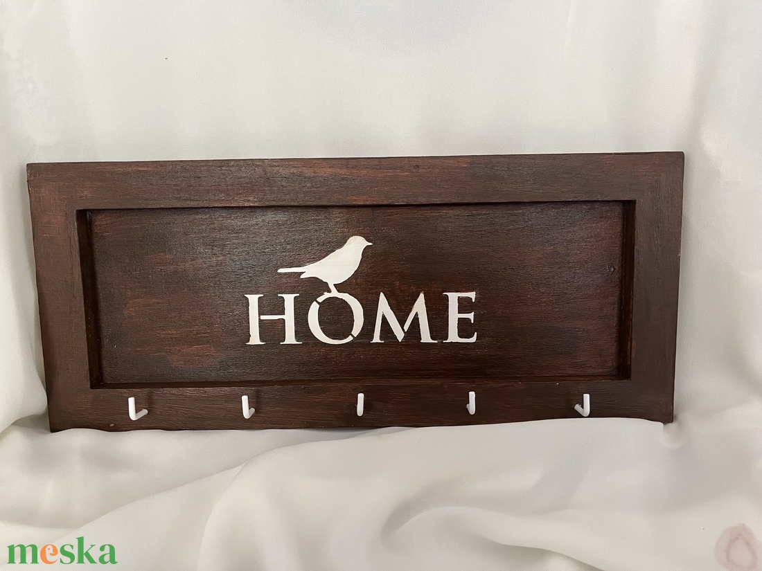 Kulcstartó HOME - otthon & életmód - dekoráció - fali és függő dekoráció - falra akasztható dekor - Meska.hu Kulcstartó HOME - otthon & életmód - dekoráció - fali és függő dekoráció - falra akasztható dekor - Meska.hu