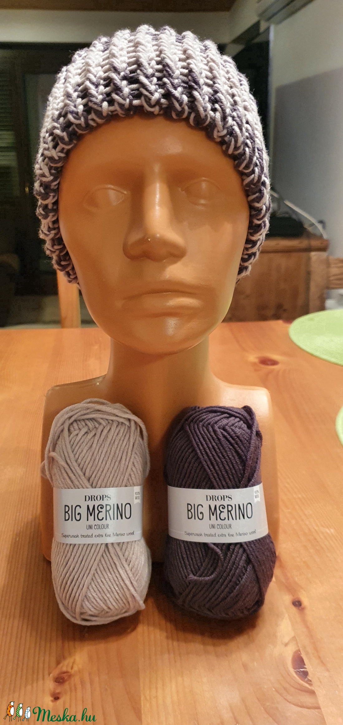 Bézs-barna színű 100% merino gyapjú puha, meleg, varrás nélküli sapka - ruha & divat - sál, sapka, kendő - sapka - Meska.hu Bézs-barna színű 100% merino gyapjú puha, meleg, varrás nélküli sapka - ruha & divat - sál, sapka, kendő - sapka - Meska.hu