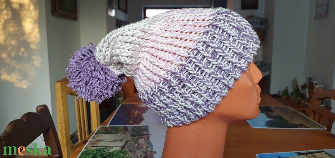 Lila-rózsaszín-fehér minőségi Drops Big Merino fonalból kézzel készített bojtos gyapjú sapka - ruha & divat - sál, sapka, kendő - sapka - Meska.hu Lila-rózsaszín-fehér minőségi Drops Big Merino fonalból kézzel készített bojtos gyapjú sapka - ruha & divat - sál, sapka, kendő - sapka - Meska.hu