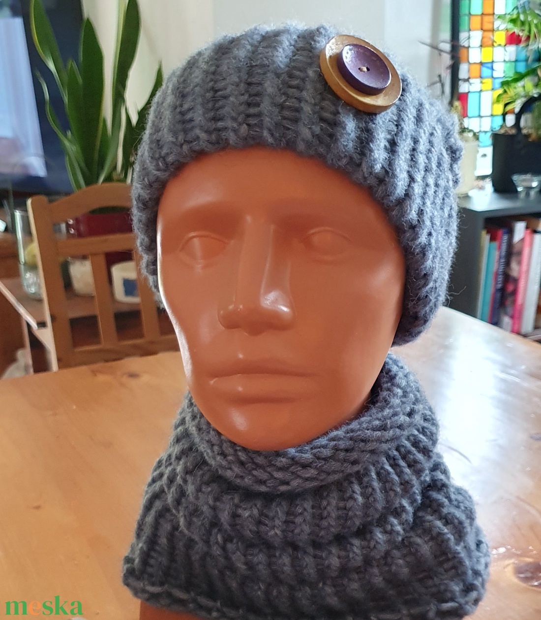 DROPS Wish gyapjú fonalból kézzel készült sapka-körsál szett díszgombokkal - ruha & divat - sál, sapka, kendő - sapka & sál szett - Meska.hu