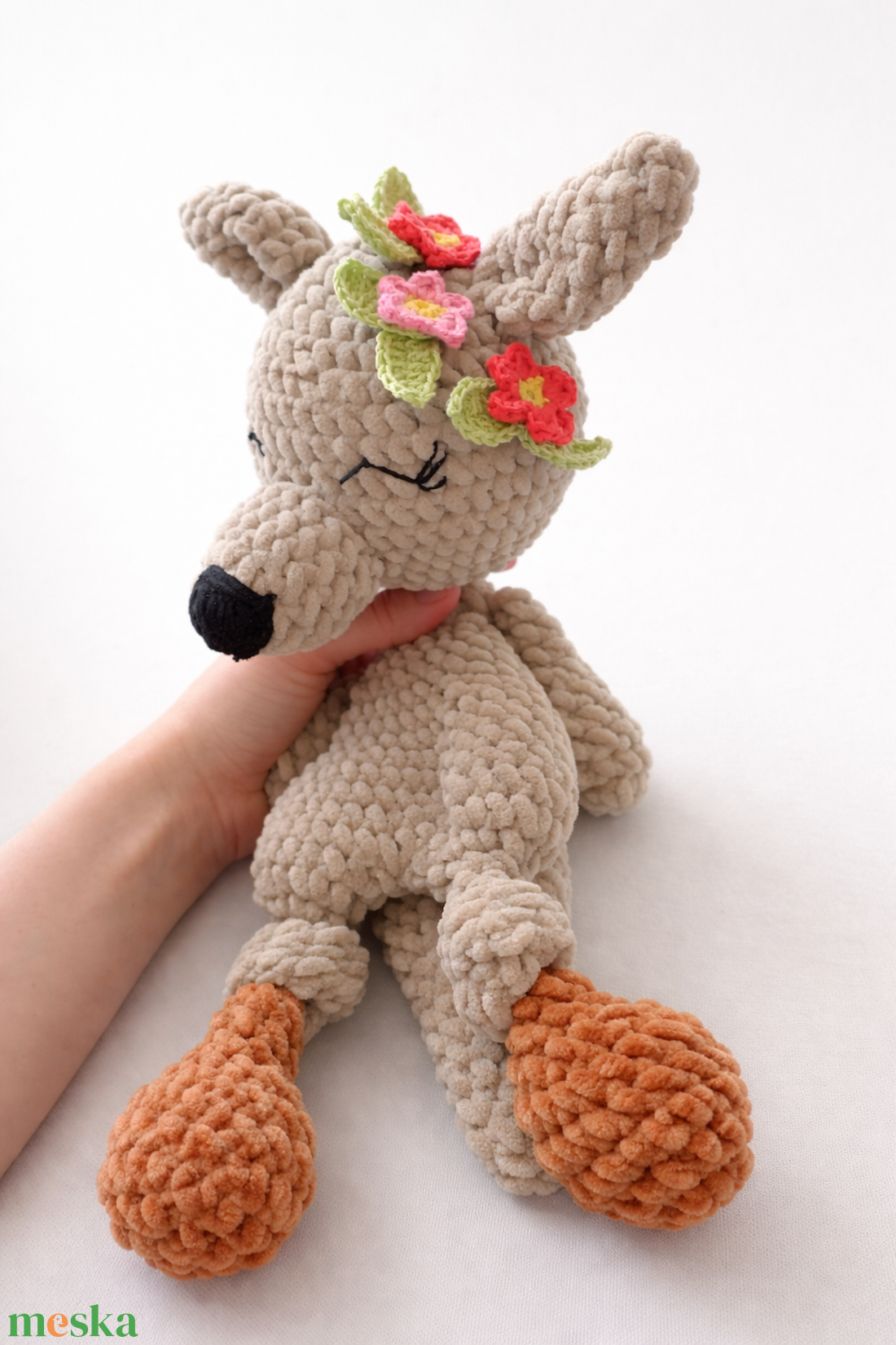 Horgolt kenguru szundipajti - baba - mama - baba játékok - szundikendő, alvóka - Meska.hu