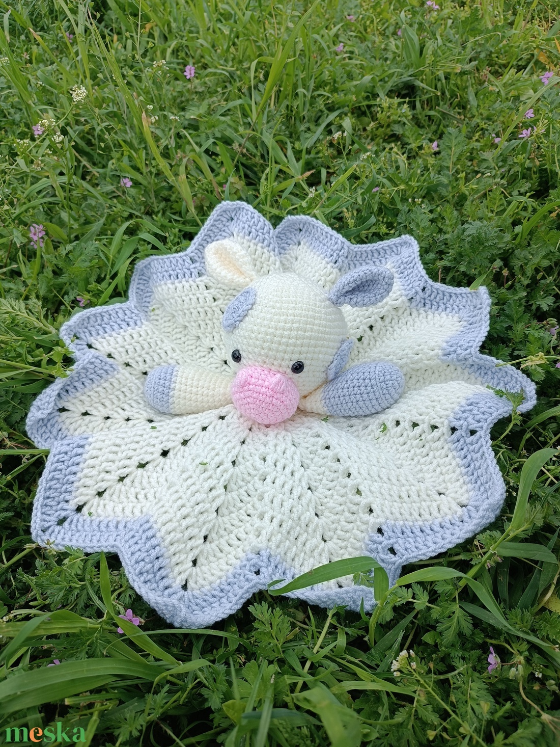 Horgolt bocis szundikendő - baba - mama - baba játékok - szundikendő, alvóka - Meska.hu