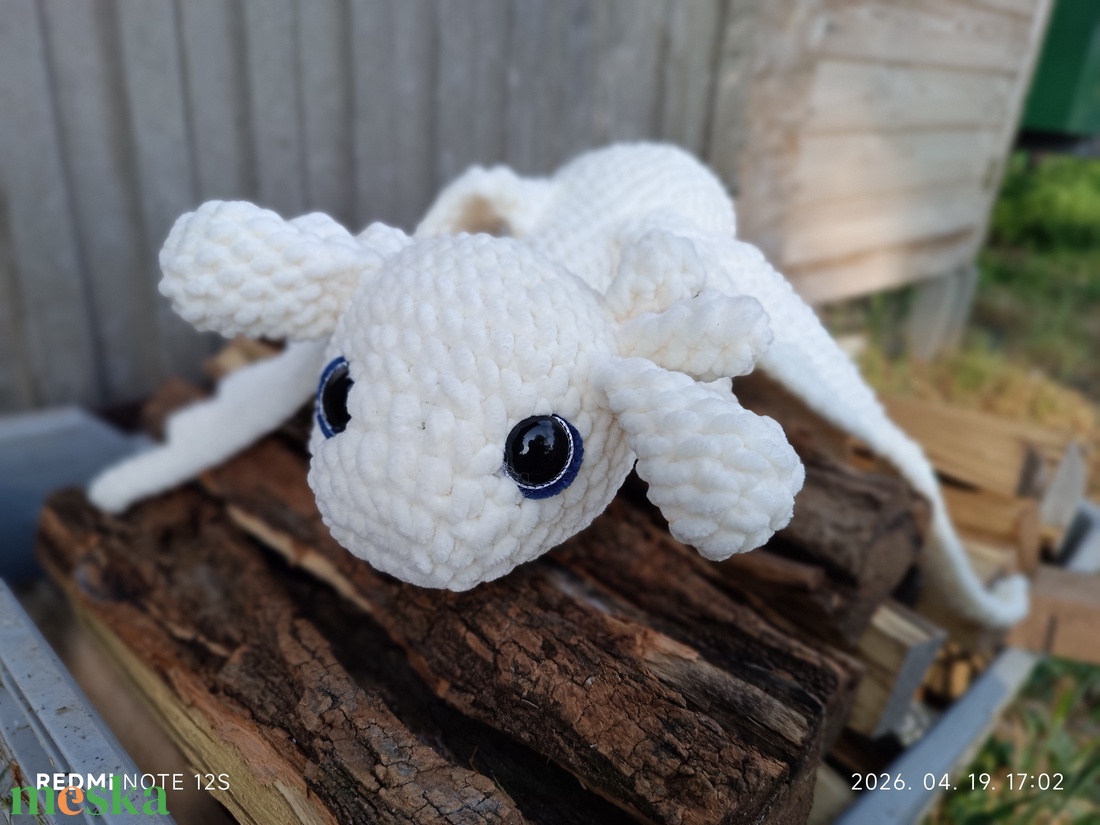 Horgolt nagy fehér sárkány  - játék & sport - plüssállat & játékfigura - plüss sárkány - Meska.hu