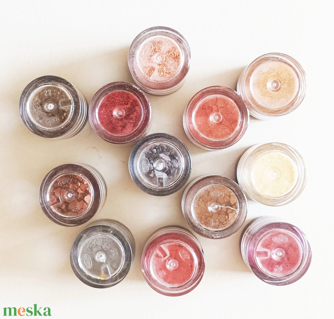 Metál pigment készlet 12 színű - kellékek & szerszámok - festék - pigmentpor - Meska.hu Metál pigment készlet 12 színű - kellékek & szerszámok - festék - pigmentpor - Meska.hu
