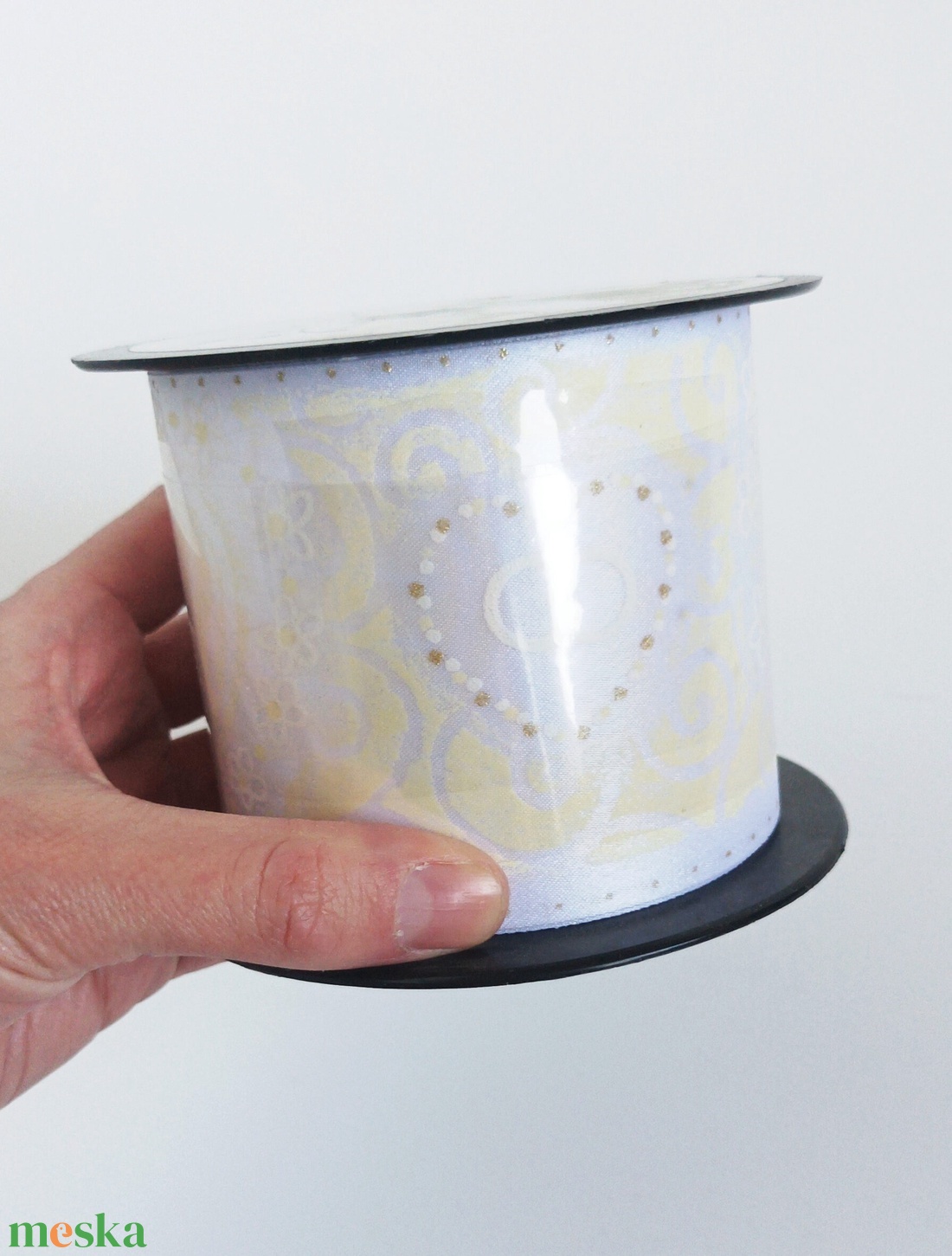 8 cm széles jegygyűrűs szatén szalag - kellékek & szerszámok - rövidáru - szalag, pánt - szatén szalag - Meska.hu 8 cm széles jegygyűrűs szatén szalag - kellékek & szerszámok - rövidáru - szalag, pánt - szatén szalag - Meska.hu